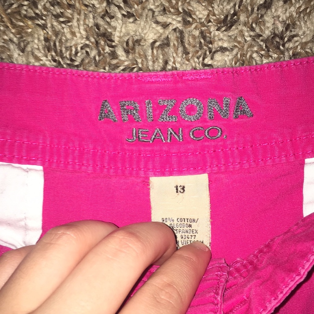 Pink shorts - Picture 2 of 4